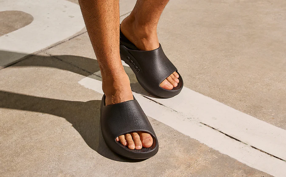 Women's OOahh PLUS | Black – oofos.com.au