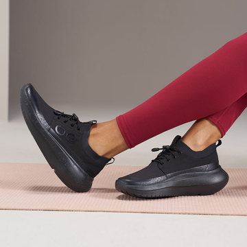Women's OOmy Roam Ripstop Shoe - Black